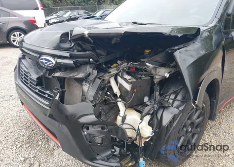 2019 Subaru Forester Sport z USA, uszkodzony, nr VIN JF2SKAKC3KH401855